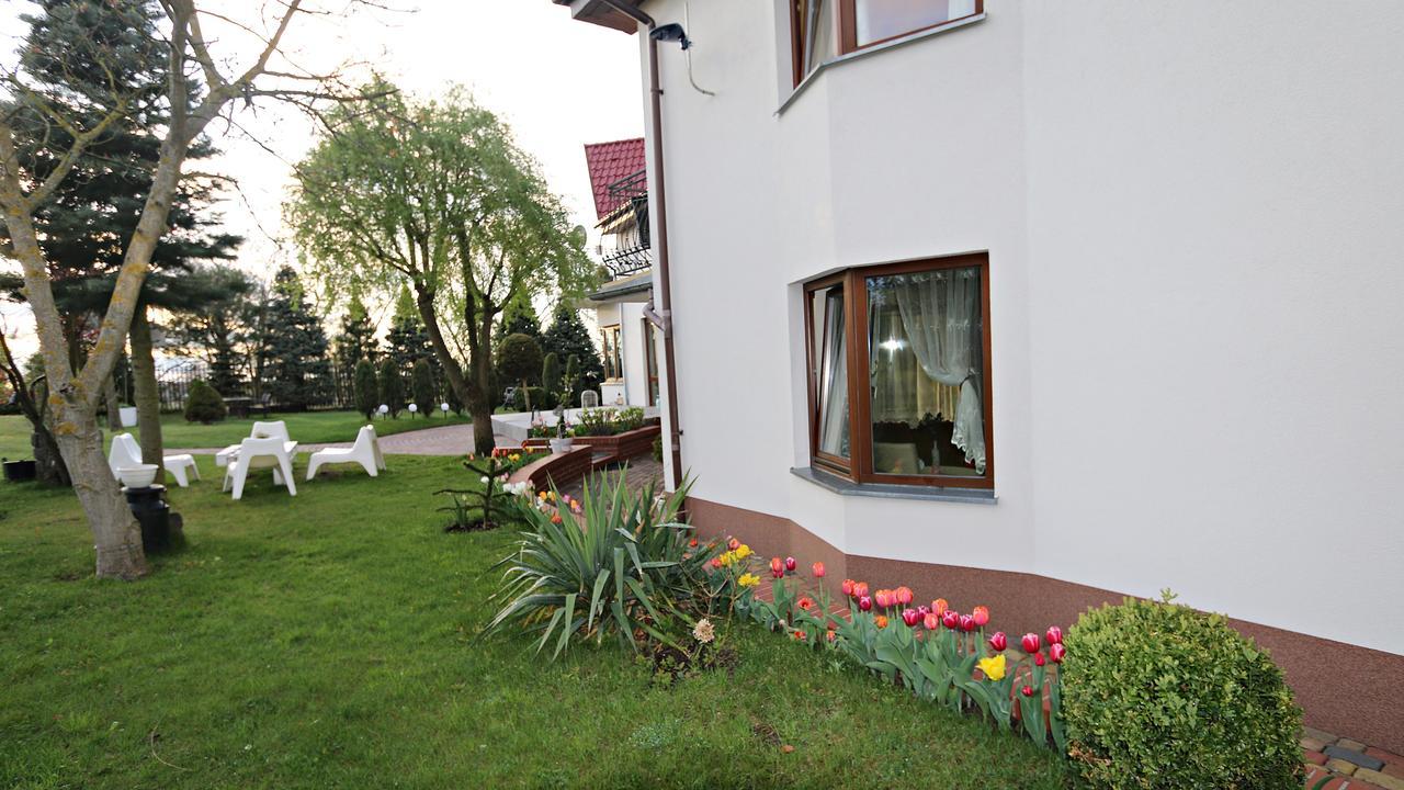Villa Czarli Miedzyzdroje Exterior foto